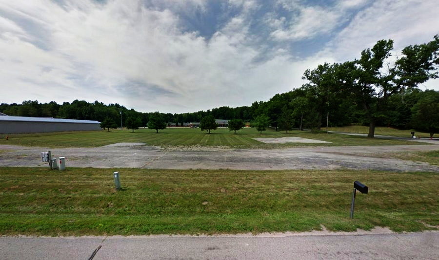 Arnolds Driving Range - 2018 Lot